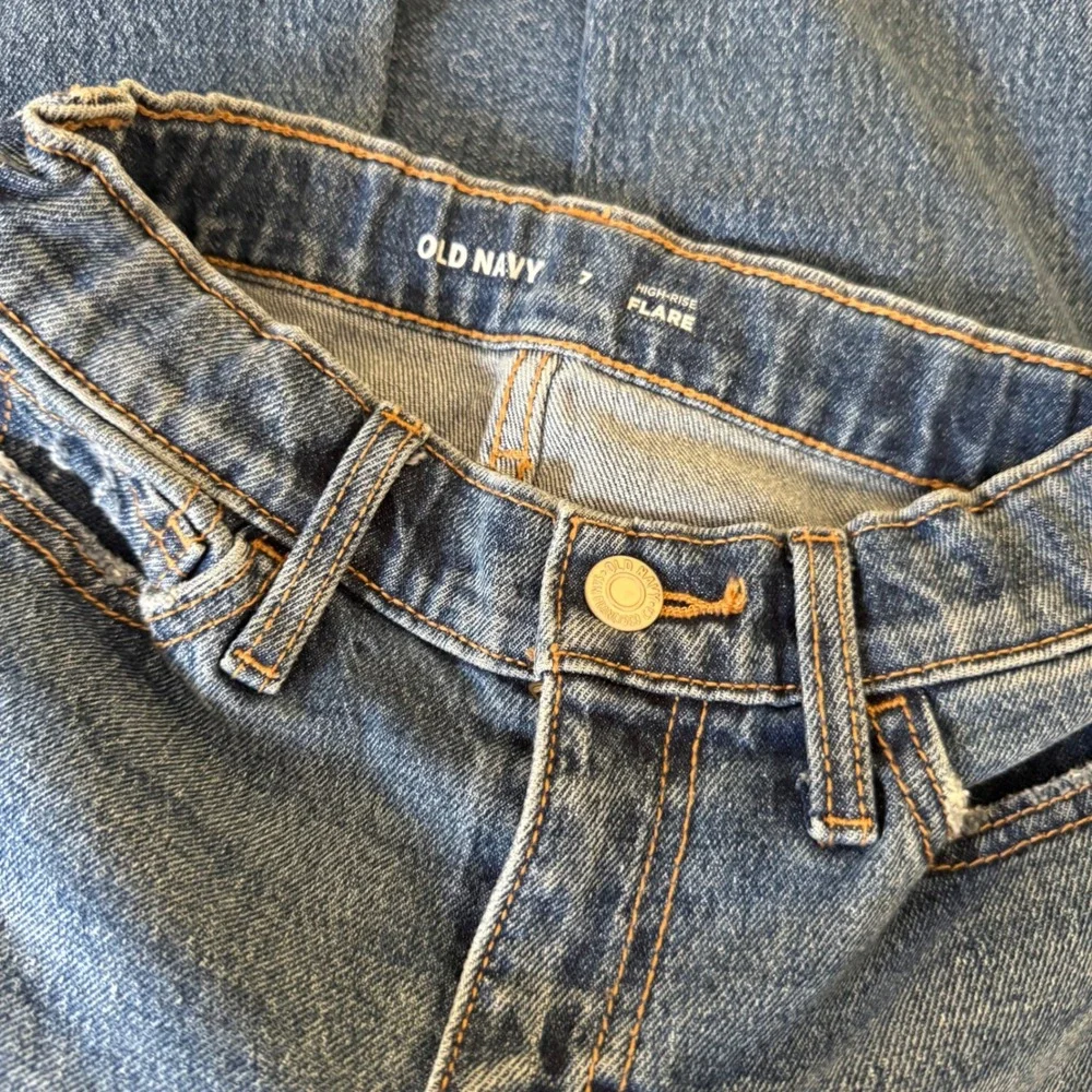 Old Navy Kids Girls Size 7 High Rise Flare Jeans‎ Distressed Blue Denim